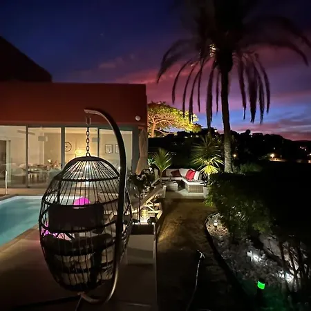 Cooper Villa San Bartolomé